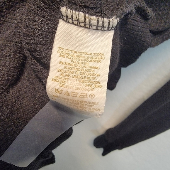 We The Free small knit embroidered scoop neck button long sleeve top - Picture 2 of 8